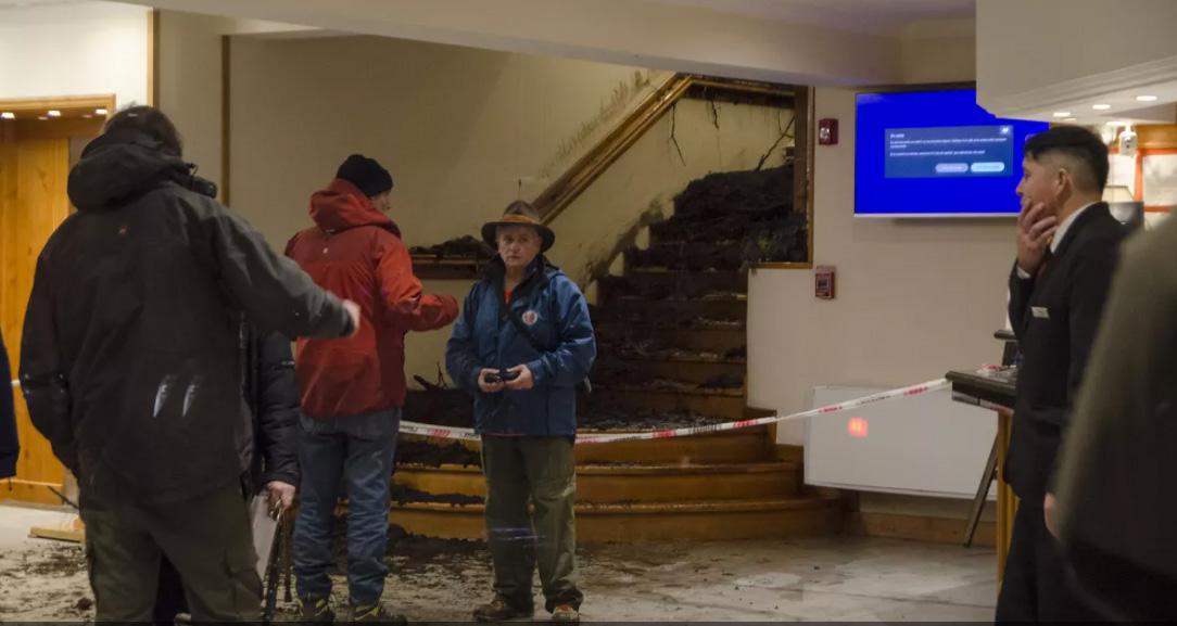 Murioacute por un deslizamiento de tierra dentro de un hotel en Bariloche