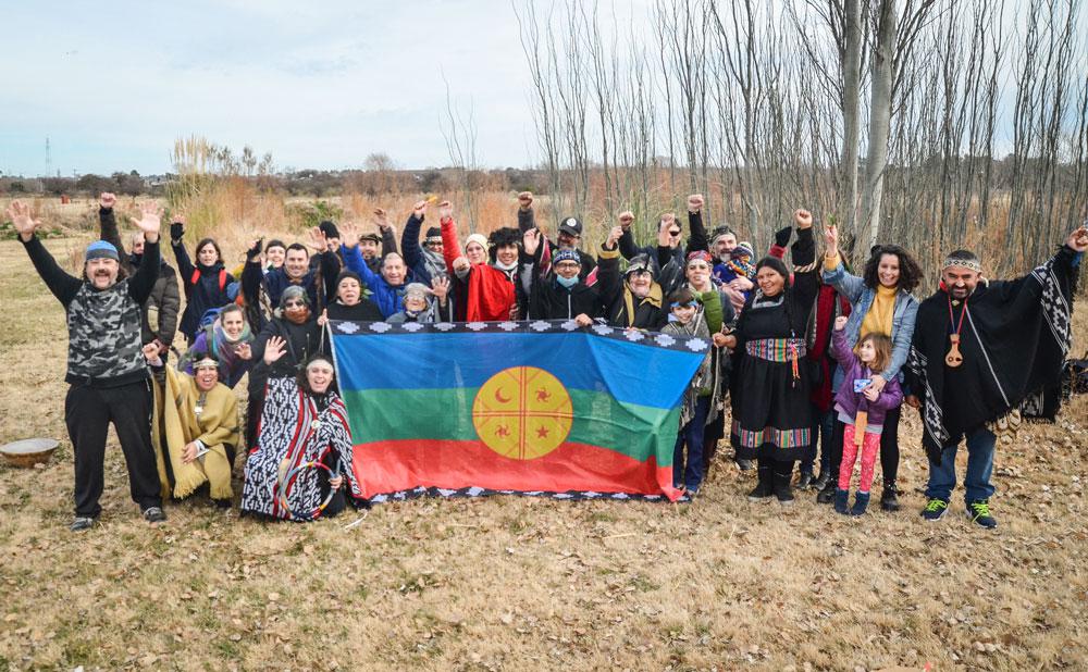 Mapuches realizaron una ceremonia ancestral para recibir el cambio de ciclo 
