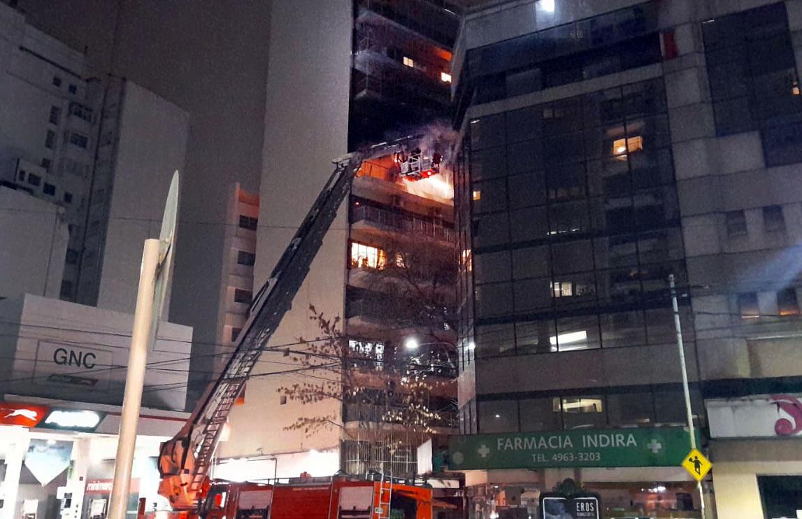 Tragedia en Recoleta- las viacutectimas del incendio son una mujer y sus cuatro hijos