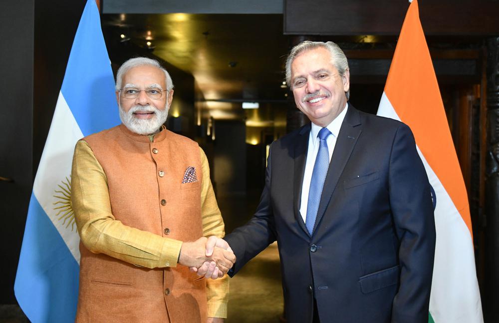 Fernaacutendez inauguroacute la agenda en Alemania y se reunioacute con el primer ministro de India