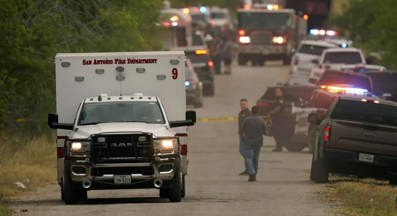 Son 50 los migrantes muertos dentro de un camioacuten en EEUU