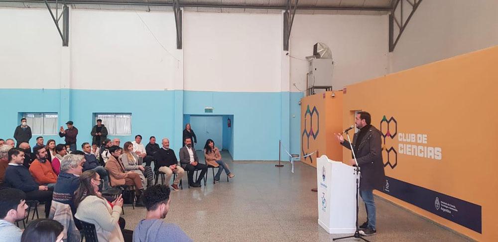 Inauguraron en Villa Germinal el primer Club de Ciencias Municipal de Santa Rosa