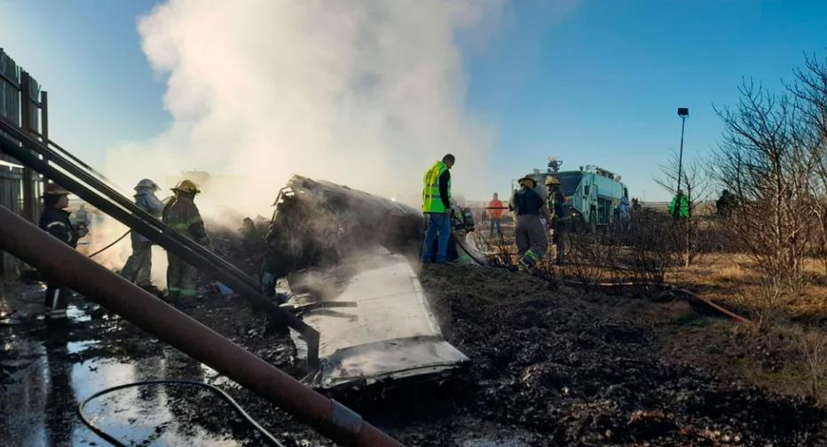 Coacutemo sigue la investigacioacuten por el accidente del avioacuten en Tierra del Fuego