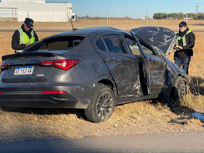 Un herido por un choque y vuelco en la ruta 101