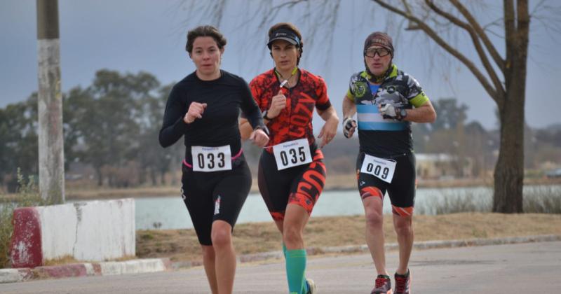 Galvaacuten y Piacenza celebraron en la Laguna