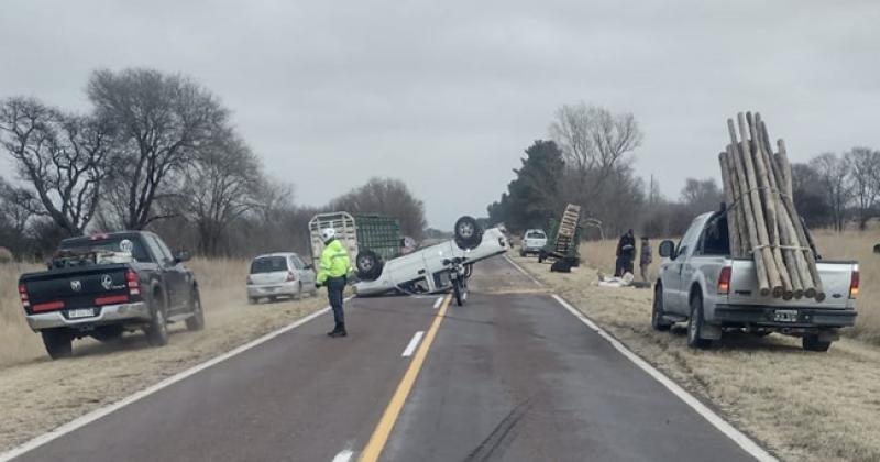 Volcoacute una camioneta con hacienda en la ruta 152