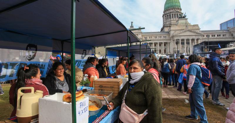 Organizaciones sociales llevaron la protesta a Plaza de Mayo