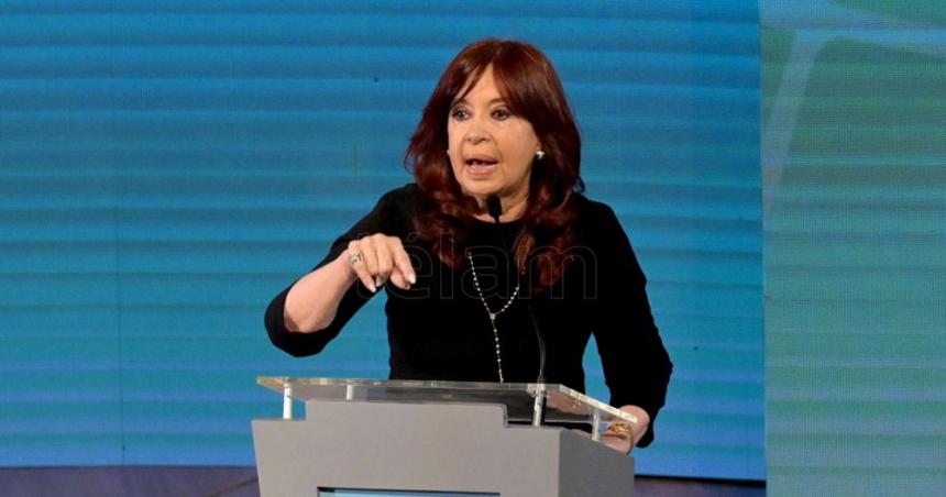 Cristina a la Corte- Los ciudadanos estaacuten en libertad condicional