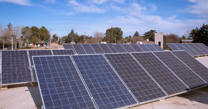 Pampetrol licita un Parque de Energiacutea Solar en Victorica