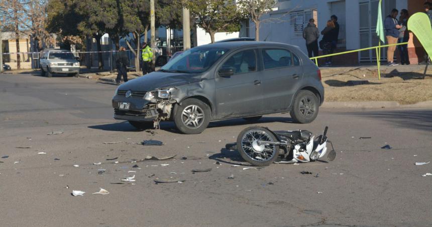 Murioacute una motociclista en Santa Rosa