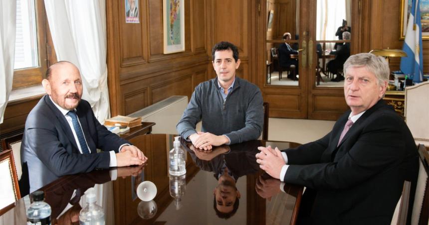 Ziliotto en Buenos Aires se reunioacute con Manzur de Pedro y Batakis