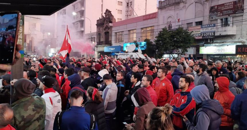 Moyano se despegoacute de los incidentes y acusoacute a la oposicioacuten