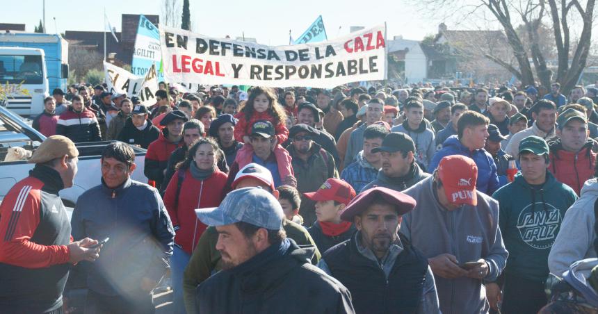 Se movilizaron cazadores a Casa de Gobierno