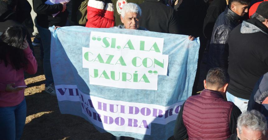 Se movilizaron cazadores a Casa de Gobierno