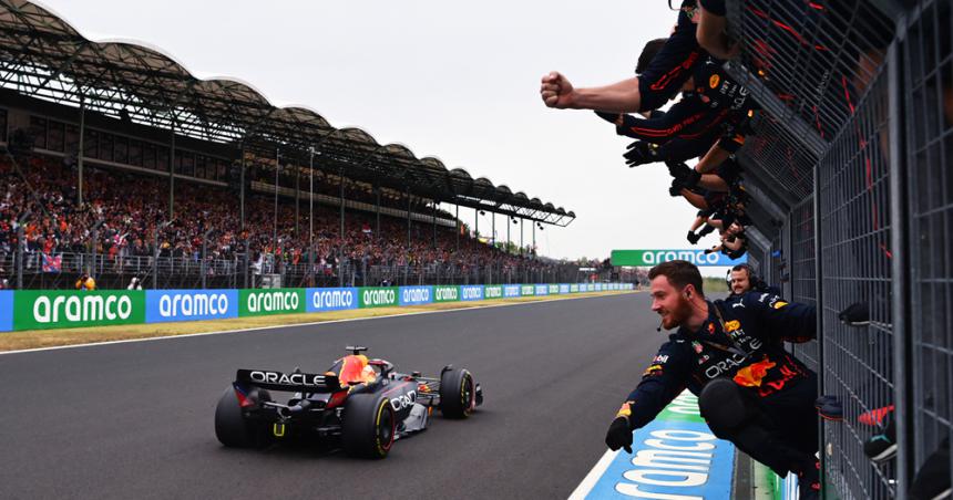 Verstappen festejoacute en Hungriacutea