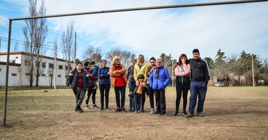 Vecinos del Malvinas reclaman por el uso de un predio