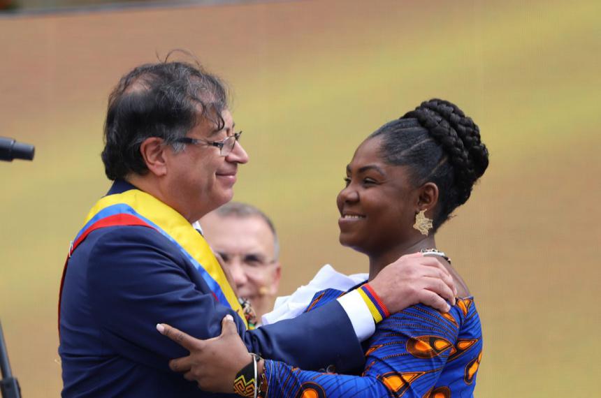 Asumioacute Petro el primer presidente de izquierda de la historia de Colombia