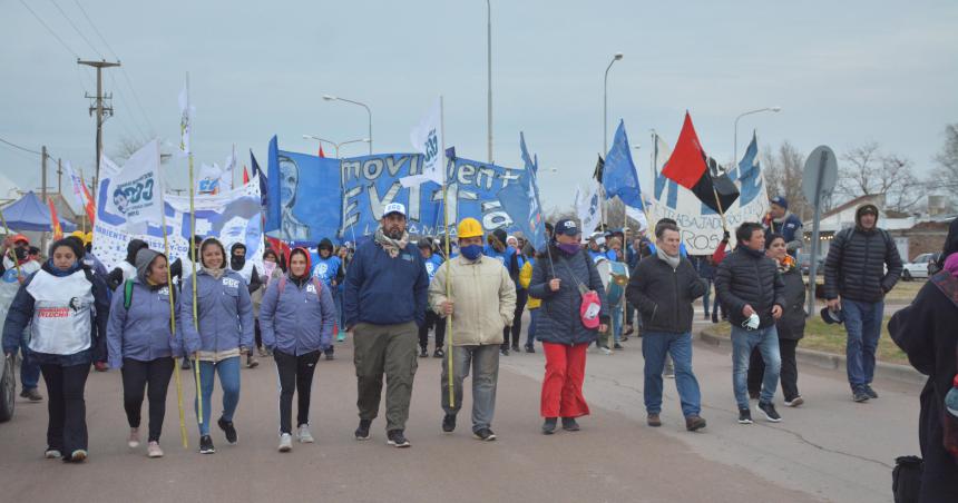 Los movimientos sociales pampeanos marcharon a San Cayetano