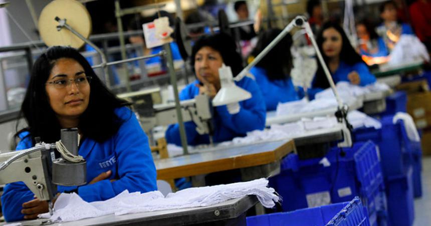 Las mujeres de La Pampa cobran salarios un 312-en-porciento- menores que los varones