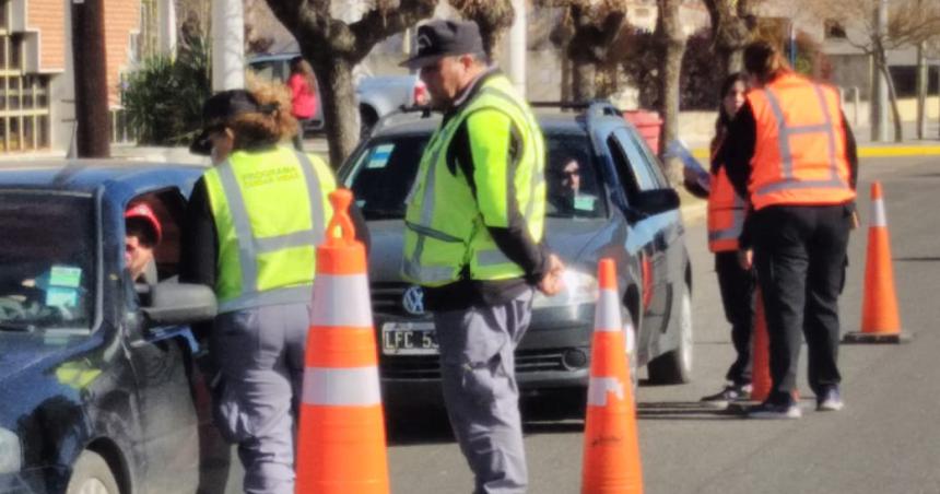 Seguridad vial- jornada de concientizacioacuten en Trenel