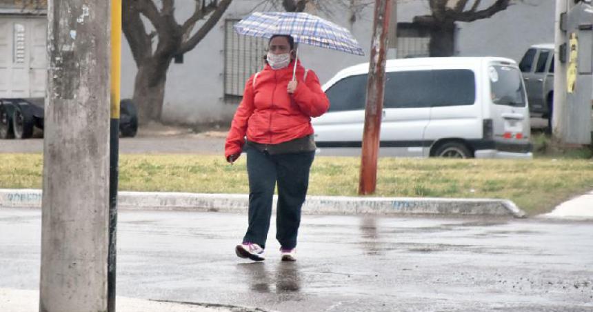 Pronoacutestico de tormentas aisladas