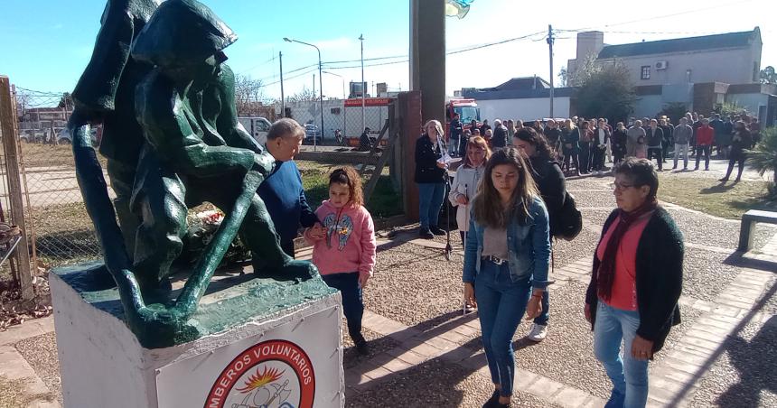 Recordaron a los bomberos fallecidos en el incendio de PRODINCO