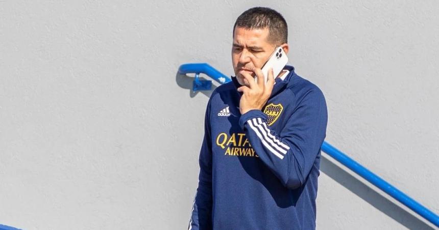 Duro mensaje de Riquelme al plantel tras la pelea entre Zambrano y Benedetto