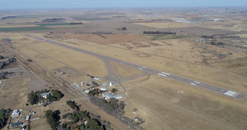 Provincia intimoacute a Aeropuertos Argentina 2000 por el aeropuerto de Pico