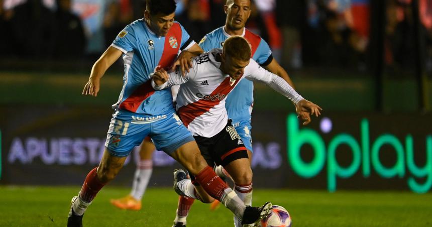 River no pudo con Arsenal