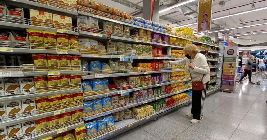 Canasta baacutesica- en julio una familia necesitoacute  111298 para no ser pobre