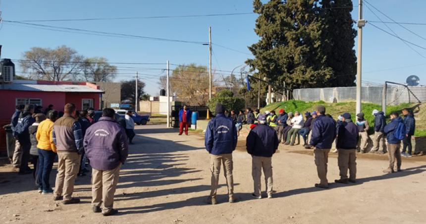 Maacutes sectores se suman a las asambleas por los adicionales en Toay