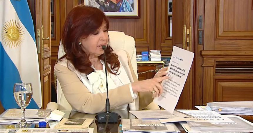 Cuando dije que teniacutean la sentencia escrita me quedeacute corta
