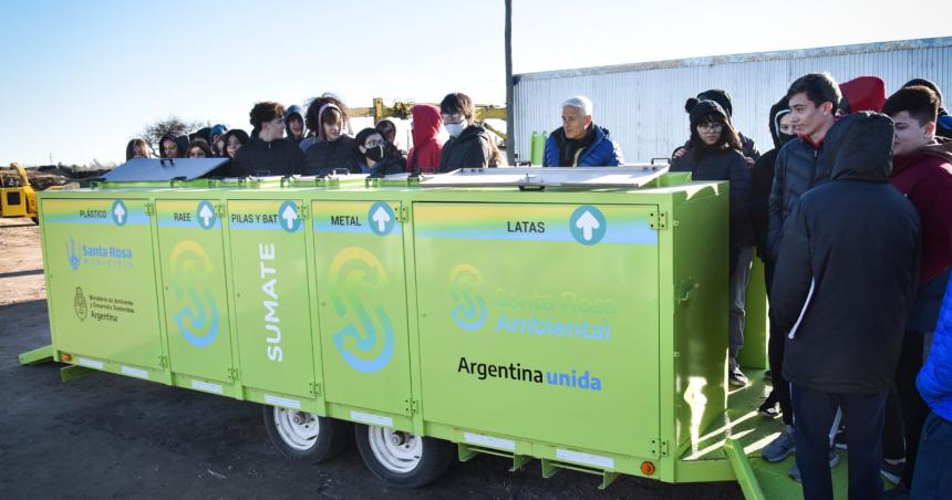Estudiantes secundarios hicieron una recorrida ambiental en Santa Rosa
