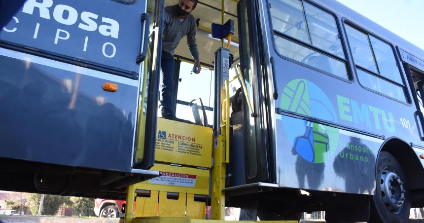 El STJ dice que la Municipalidad cumple con la accesibilidad del transporte y le levantoacute la multa