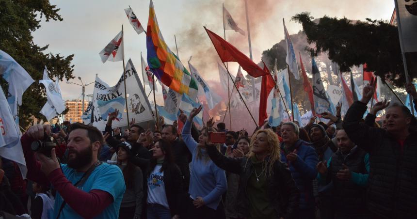 No vienen solo por Cristina vienen por la democracia