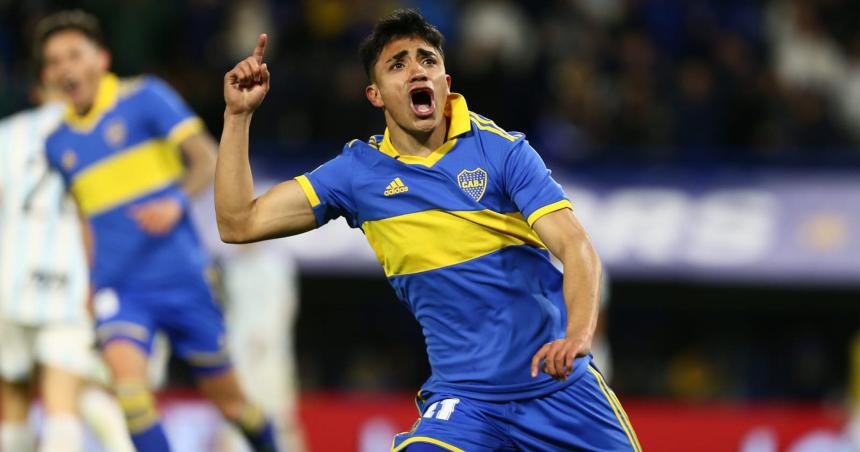 Boca lo dio vuelta ante el liacuteder y no se baja de la pelea