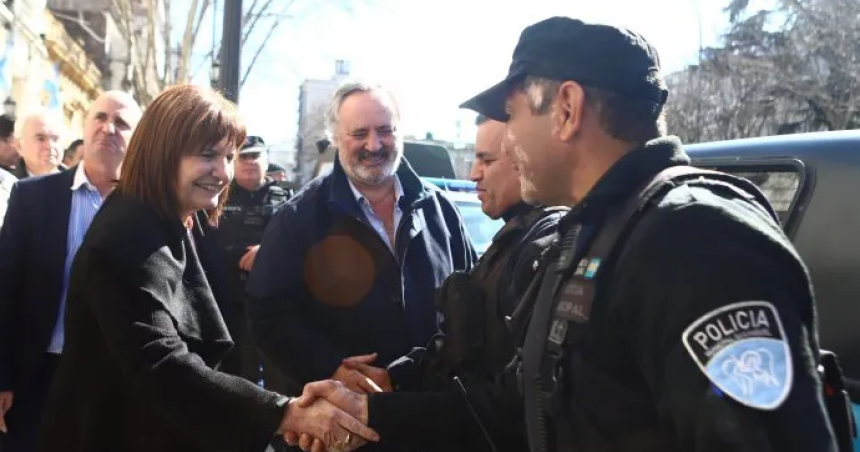 Dirigentes de Juntos por el Cambio denunciaron por traicioacuten a la patria a Cristina Kirchner Axel Kicillof y Wado de Pedro