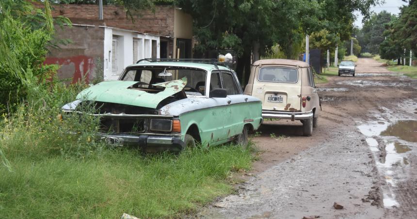 El FrePam pide que saquen los vehiacuteculos abandonados de las calles de Santa Rosa