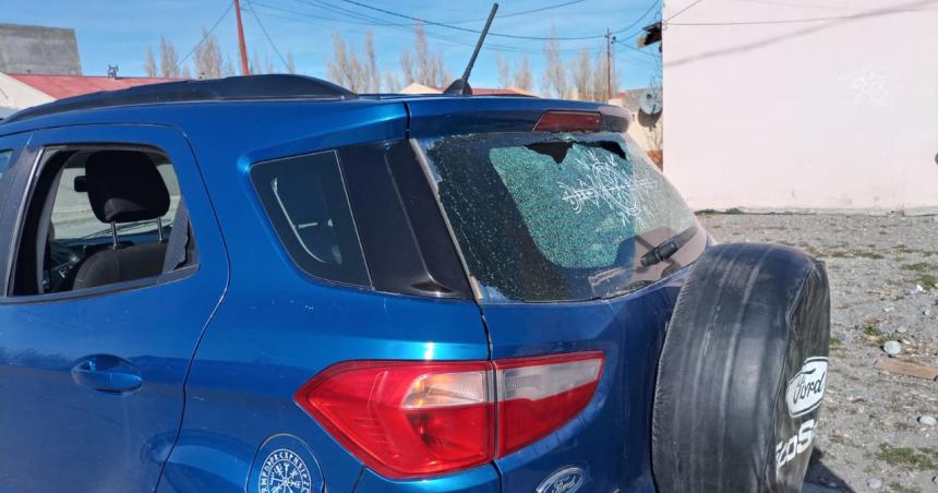 Santa Cruz- balearon el auto de una concejala del FDT mientras participaba de una caravana en apoyo a CFK