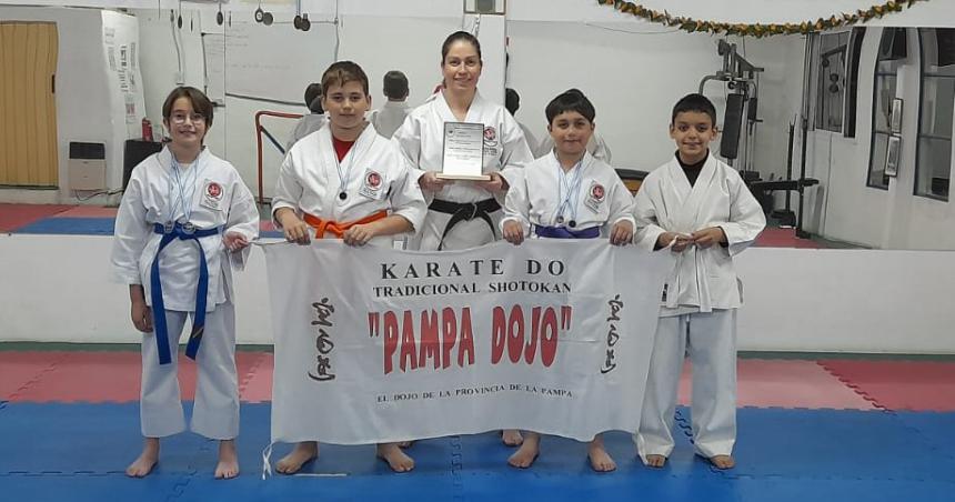 Pampa Dojo se lucioacute en Ameacuterica en el torneo Regional