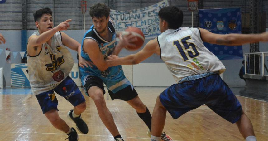 Torneo Pre Federal- Estudiantes reaccionoacute y vencioacute a CAJU