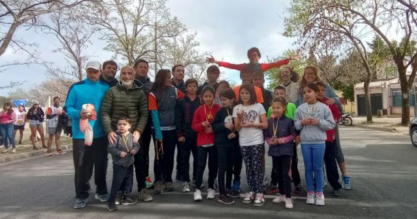 Correcaminata en Pico por los 64 antildeos de la UNLPam