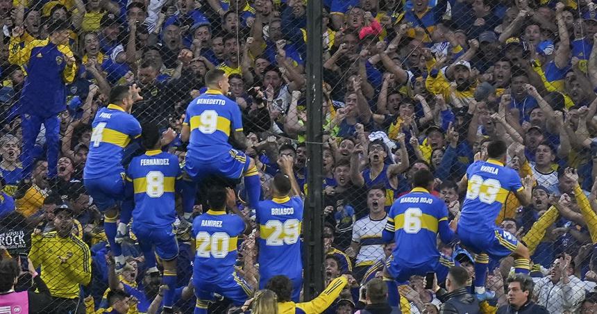 Boca festejoacute en el Superclaacutesico y se sube a la lucha por el tiacutetulo en la Liga