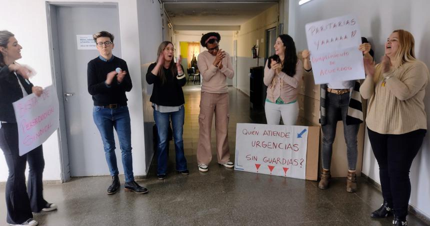 Otra jornada de protesta en la Direccioacuten de Geacutenero- denuncian violencia institucional