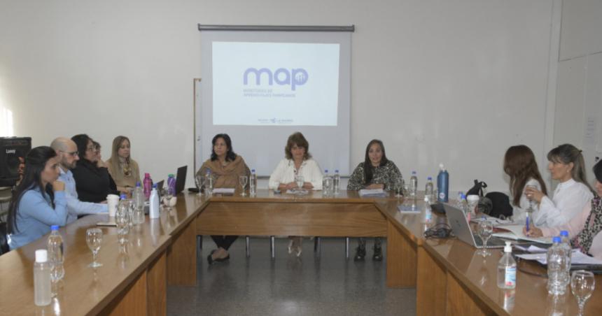 Haraacuten un monitoreo de aprendizaje de lengua y matemaacutetica