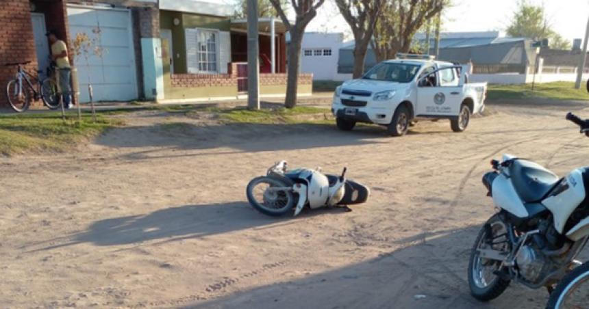 Dos menores robaron y abandonaron una moto en Acha