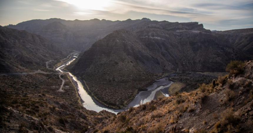 Mendoza- se suman maacutes voces en contra de la represa El Baqueano