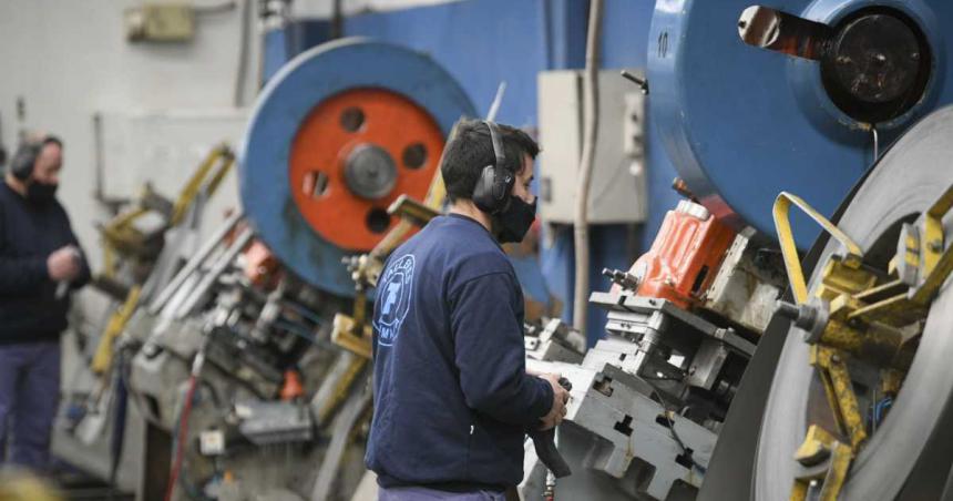 Industria pyme- crecioacute 12-en-porciento- anual en agosto