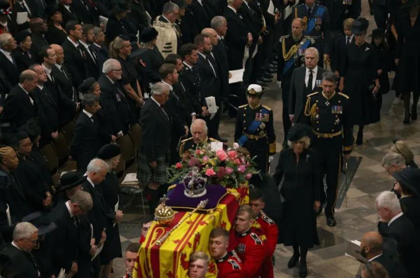 Reino Unido despidioacute a Isabel II con un histoacuterico funeral