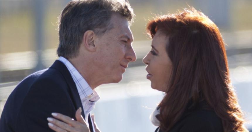 Se enfriacutea la posibilidad de diaacutelogo entre Cristina y Macri